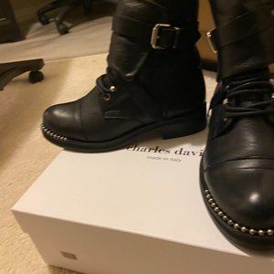 Charles David  Scorch Combat Boot